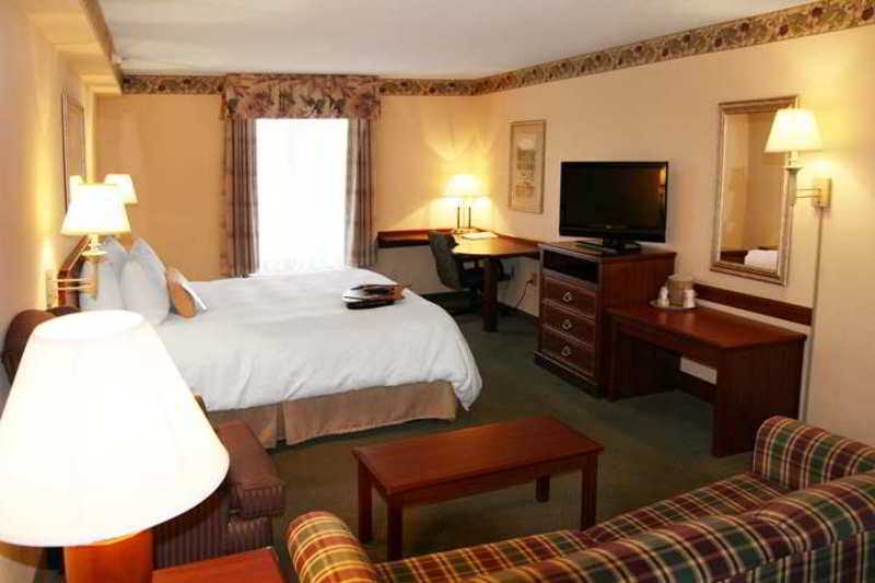 Hampton Inn Gallatin Bilik gambar
