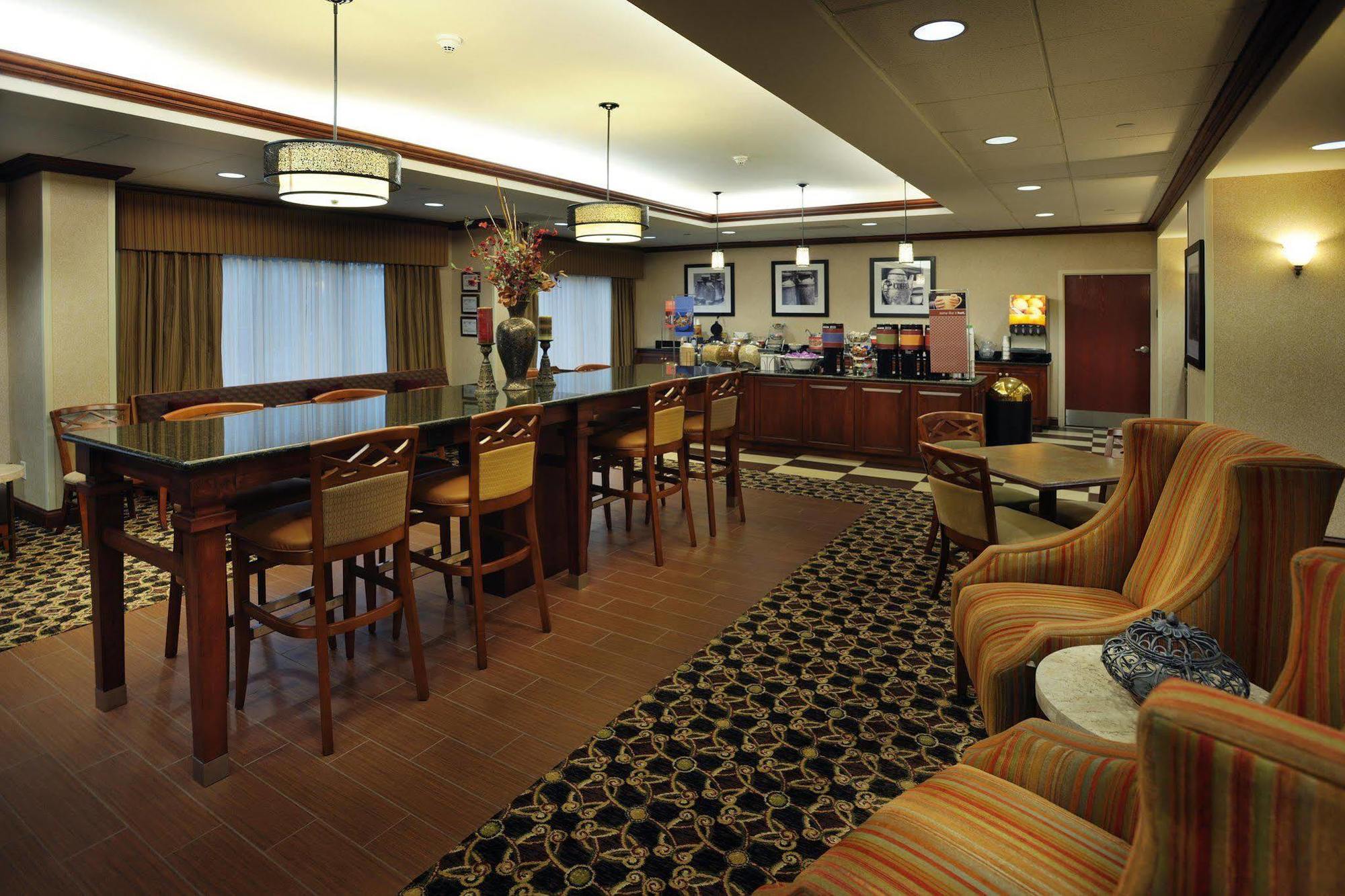 Hampton Inn Gallatin Luaran gambar